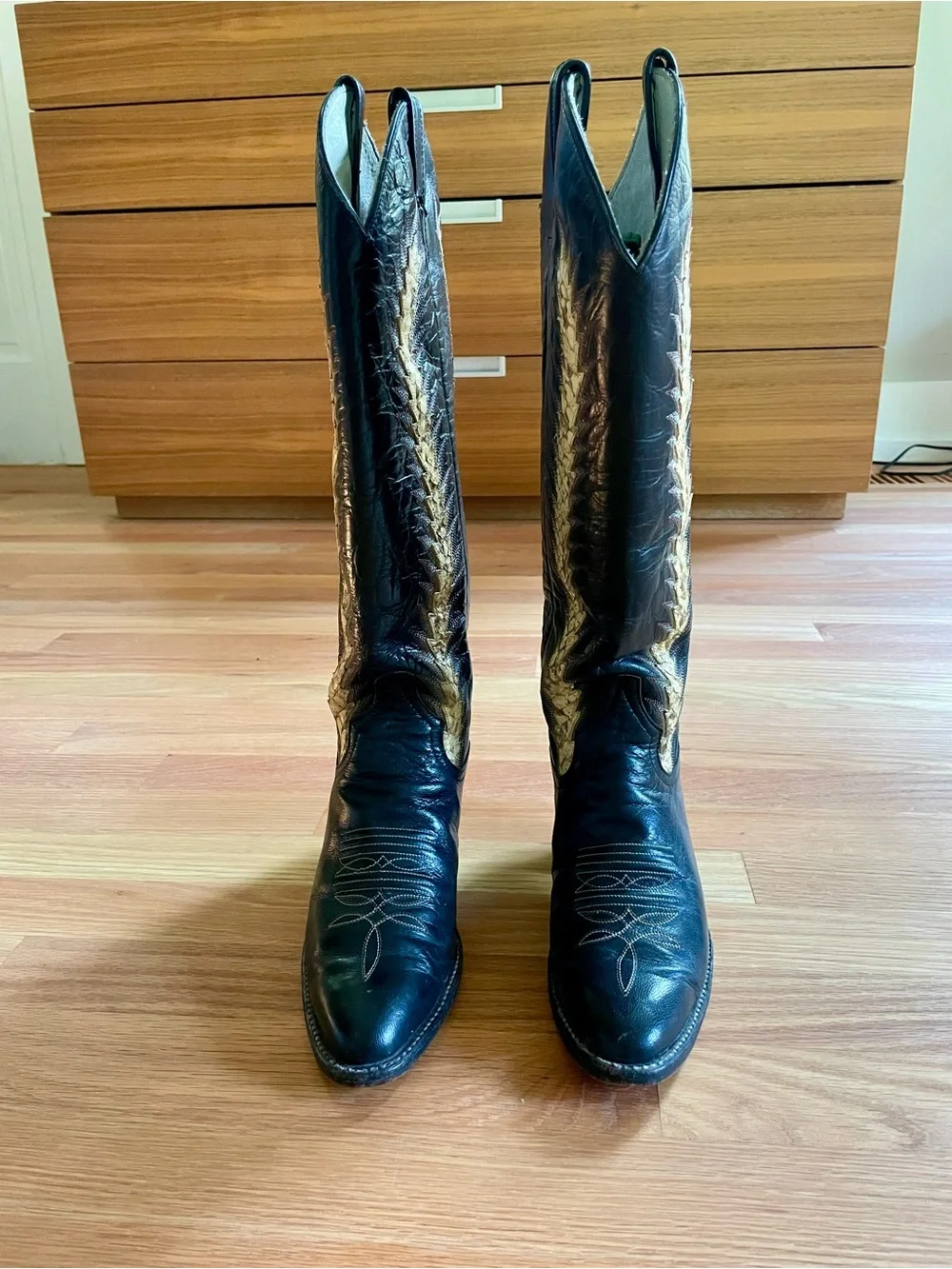 Vintage Larry Mahan Boot Collection Cowboy Boots | Made in Texas | Women’s 7B